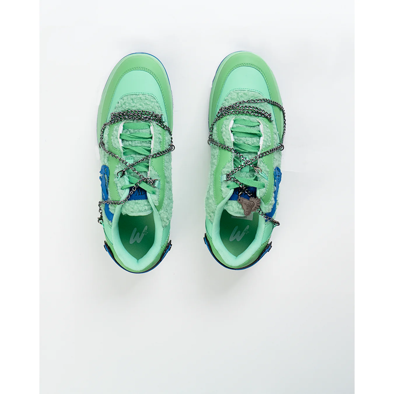 COURT CLASSIC SNEAKERS (UNCHAINED BEARS GREEN) - Image 4