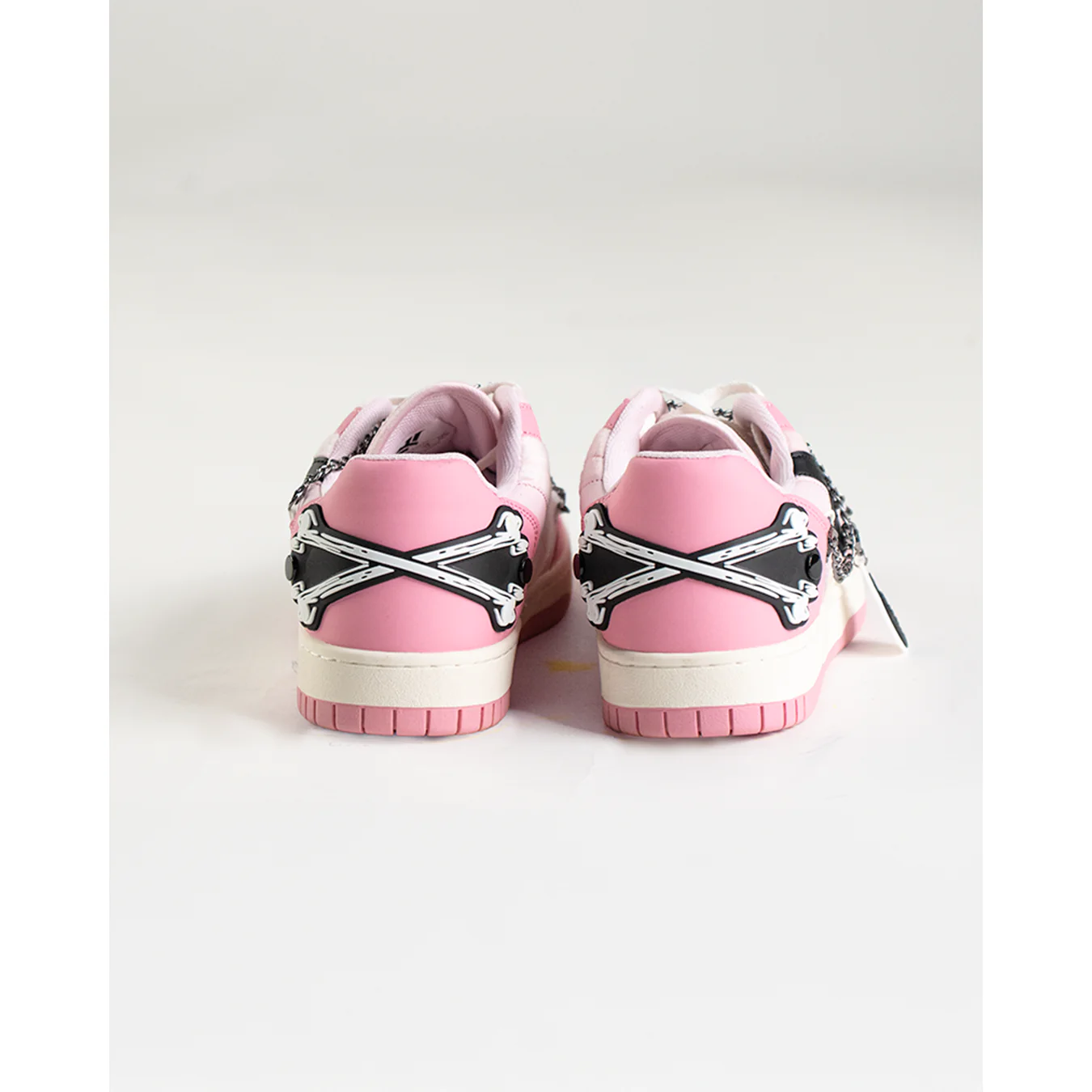 COURT CLASSIC SNEAKERS (CRUSHED VELVET) - Image 3