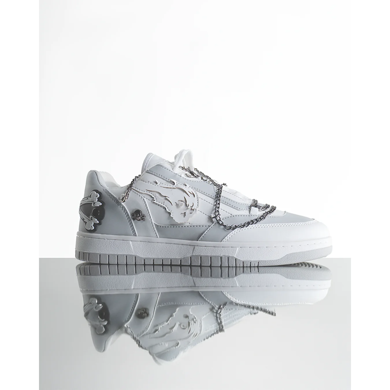 COURT CLASSIC SNEAKERS (GHOST) - Image 2