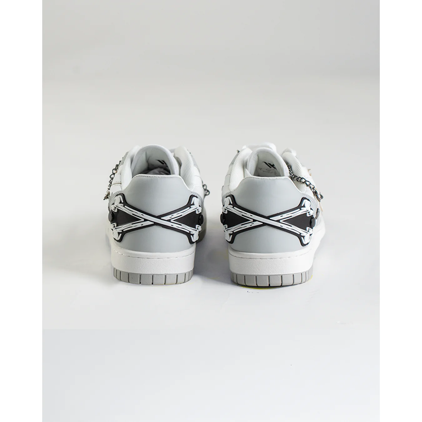 COURT CLASSIC SNEAKERS (GHOST) - Image 3