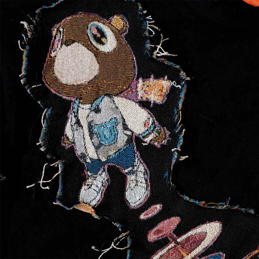 GRADUATION TAPESTRY T-SHIRT - Image 2
