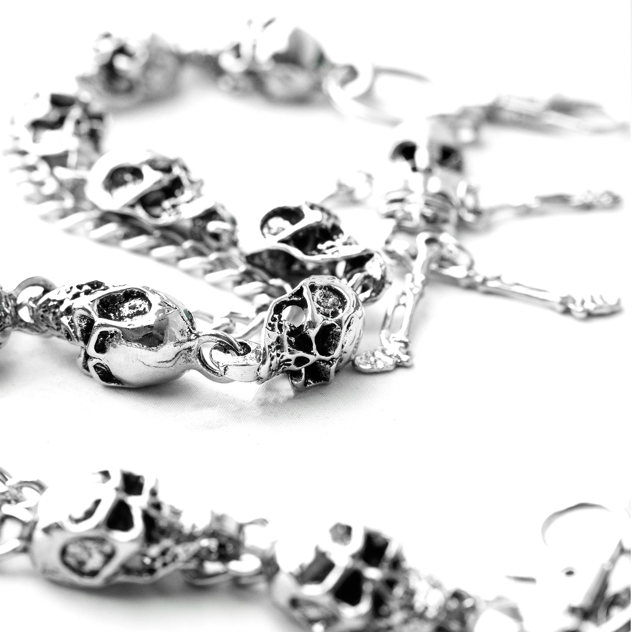 Silver Skulls Pant Chain - Image 4