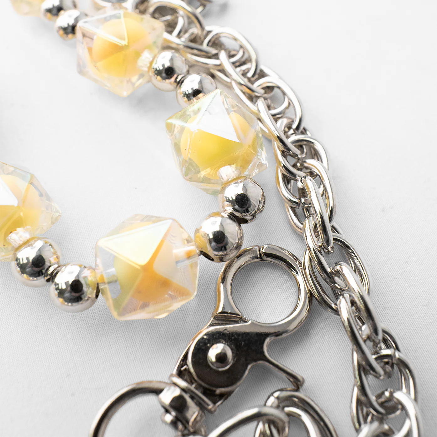 Yellow Glass Pant Chain - Image 3