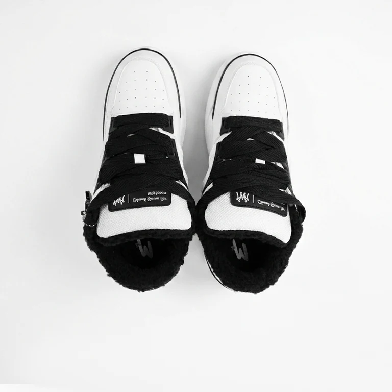 CHUNKY BONES SNEAKERS (WHITE OUT) - Image 4