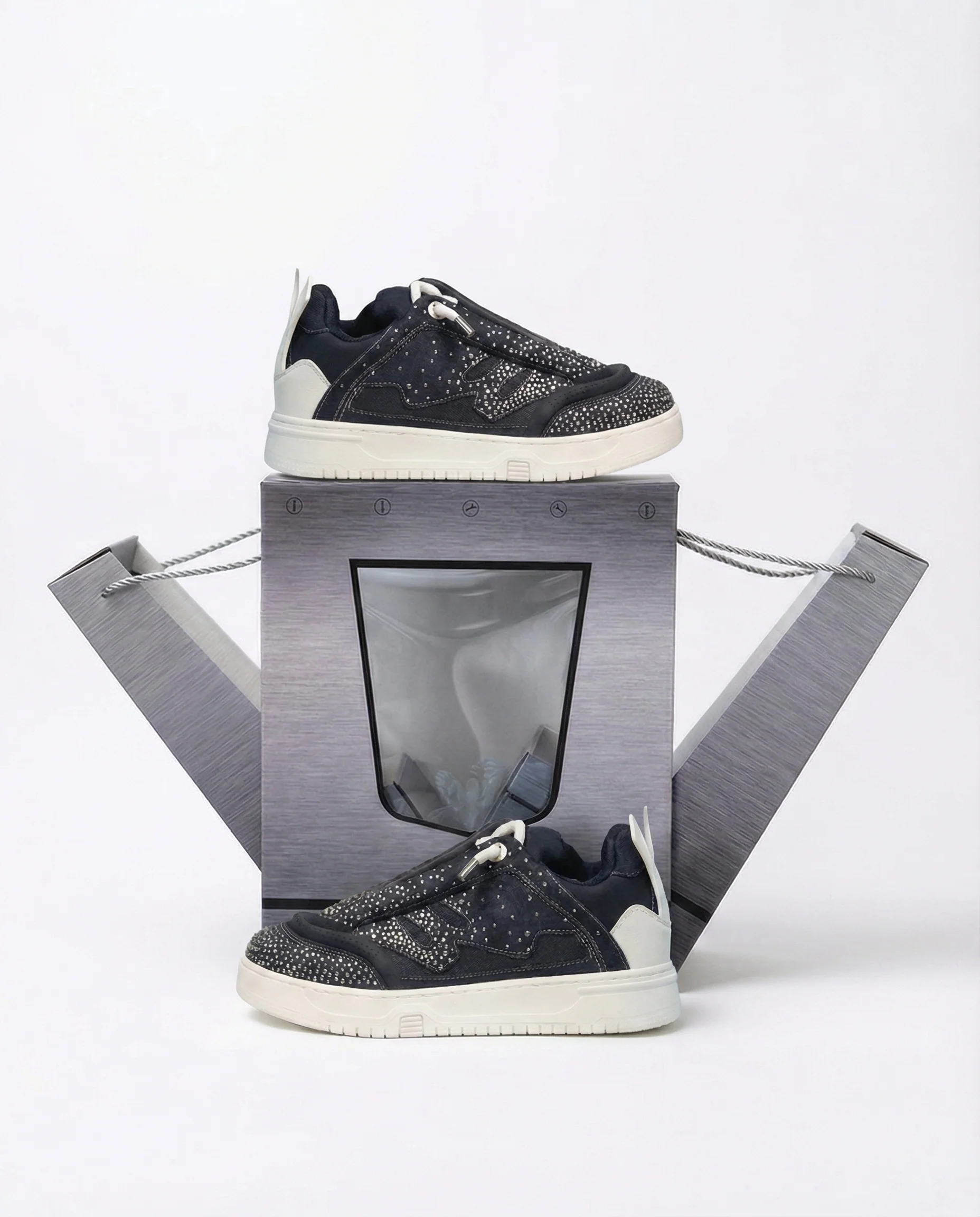 WATSON INVADER SNEAKERS (STARGAZE) - Image 5