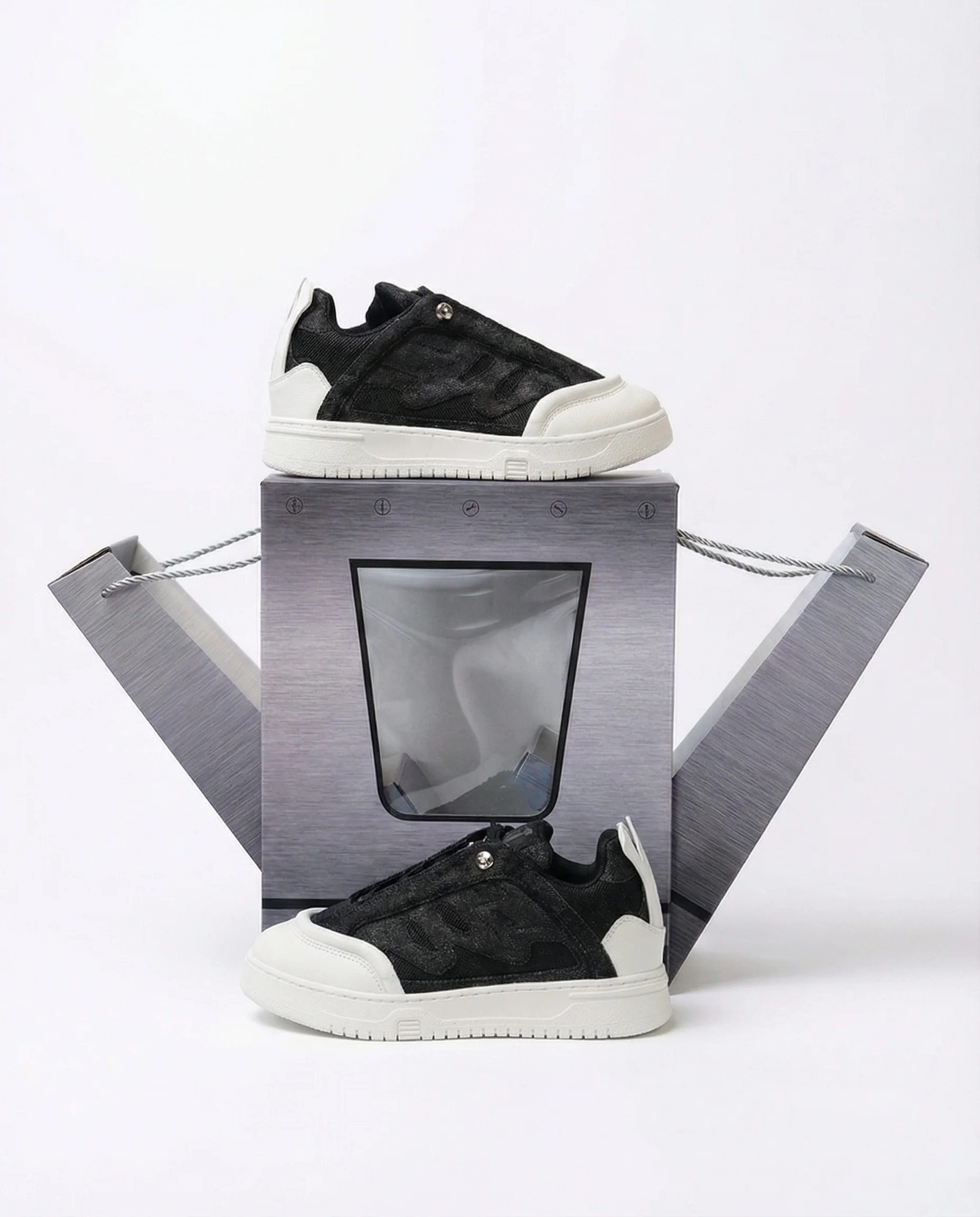 WATSON INVADER SNEAKERS (BLACK WHITE) - Image 5