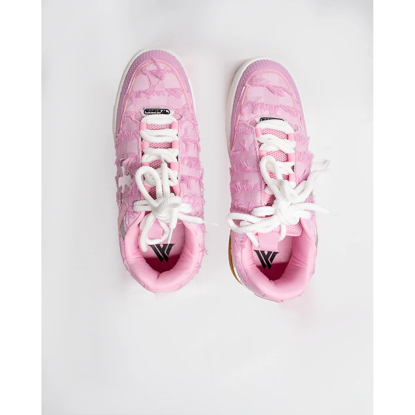 K FLIP CROSS SNEAKERS (PINK DENIM) - Image 4