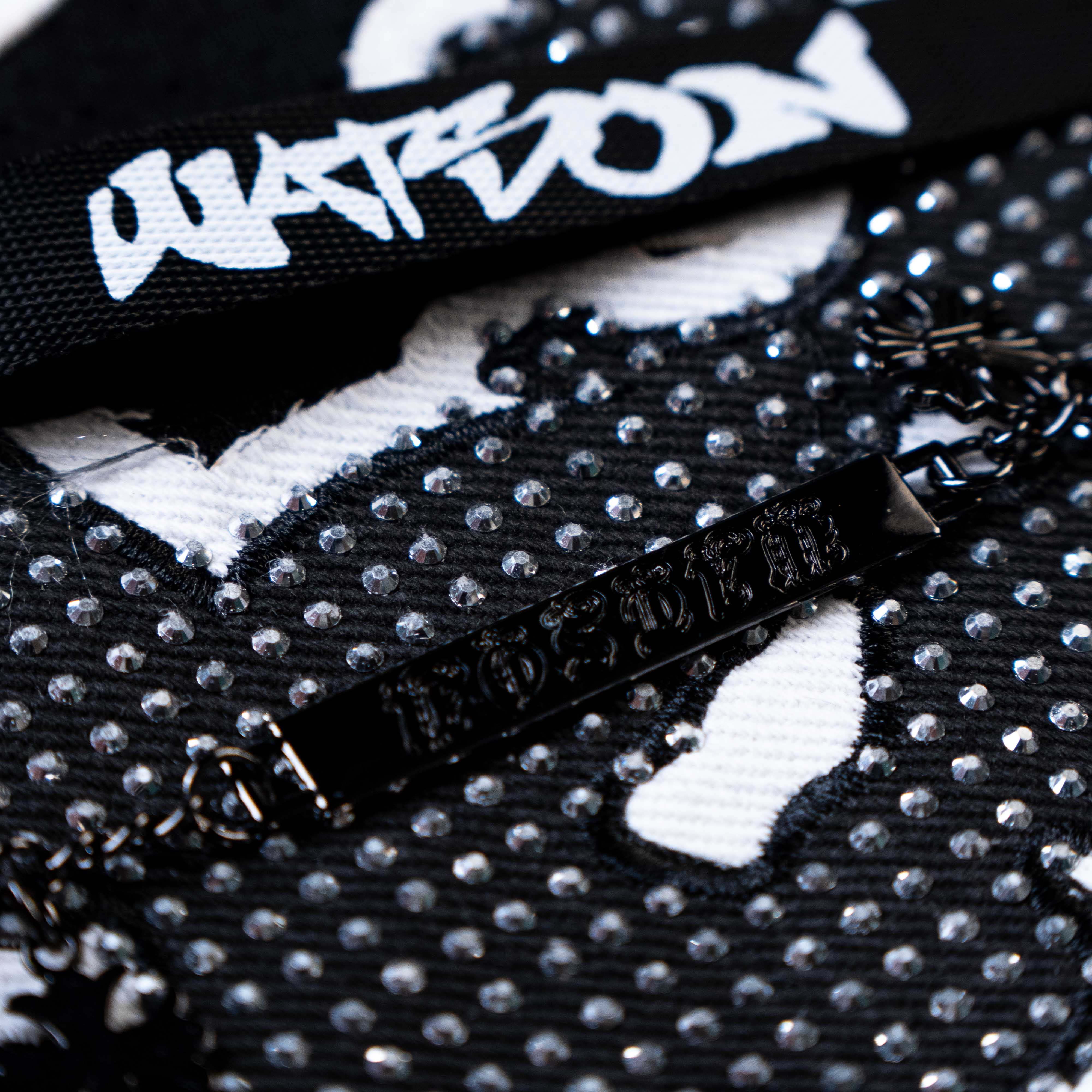 WATSON COTTON WREATH RHINESTONE BASKETBALL JERSEY (BLACK) - Image 3