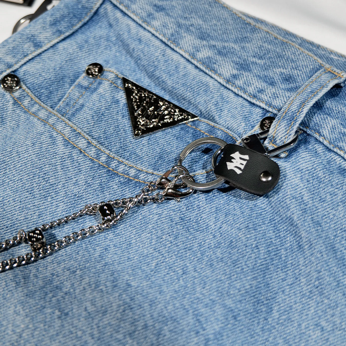 LIGHT WASH CARPENTER SHORTS - Image 5