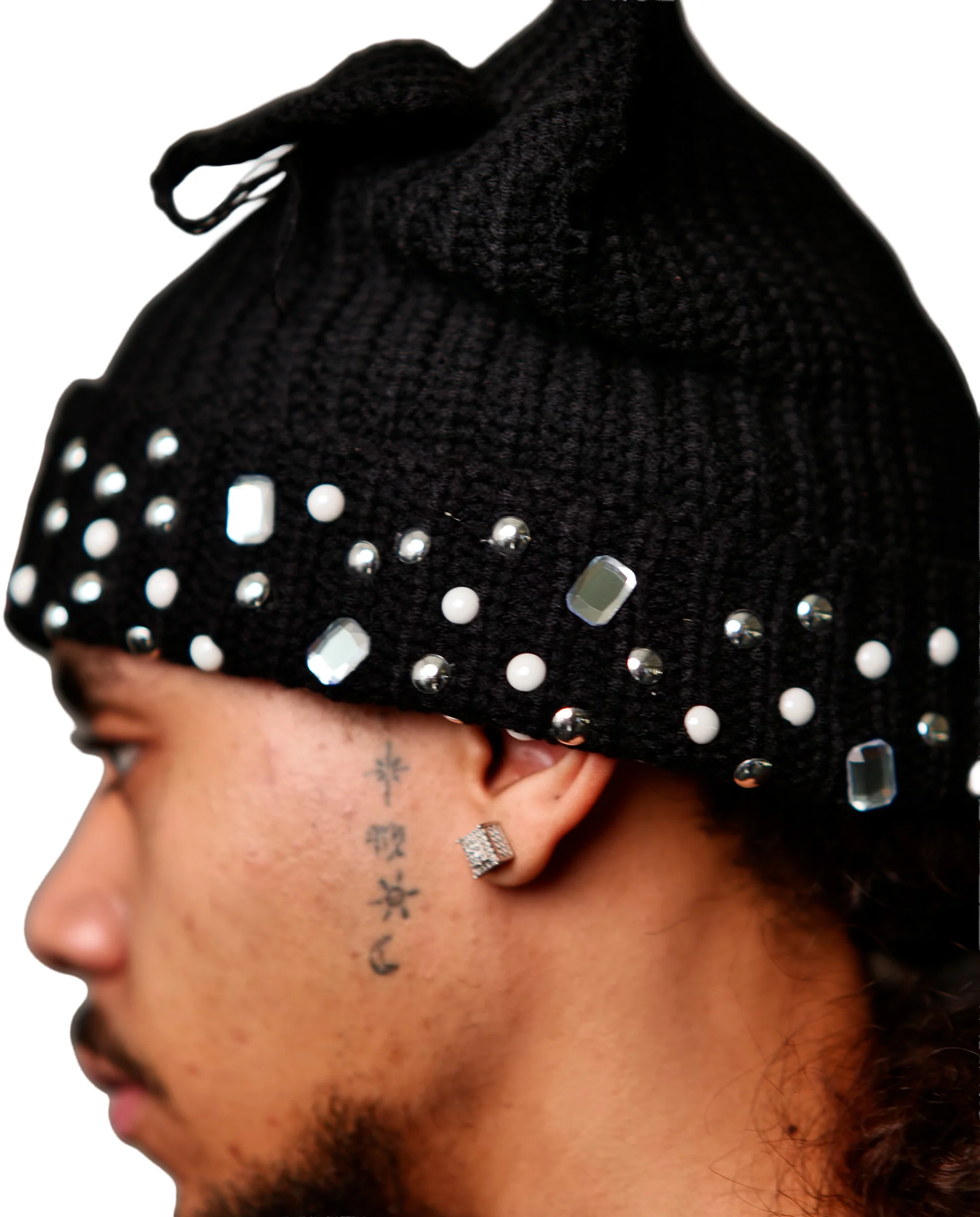 WATSON CAT EARS BEANIE HAT (BLACK) - Image 2