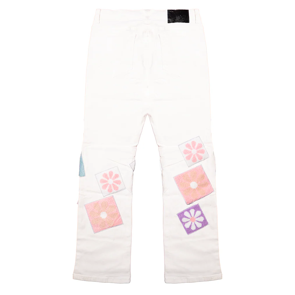 CHENILLE FLOWER STACKED DENIM PANTS (WHITE) - Image 3